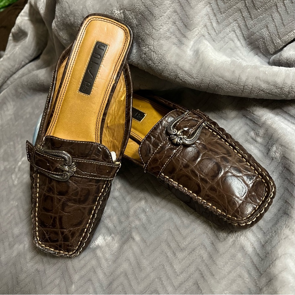 Unisa 🔶 Crocodile Leather Buckle Slip On 6M Brown